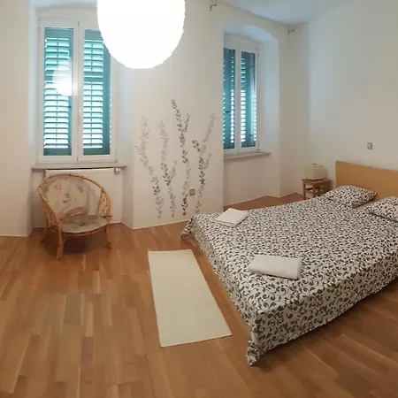 Lia Apartman Koper